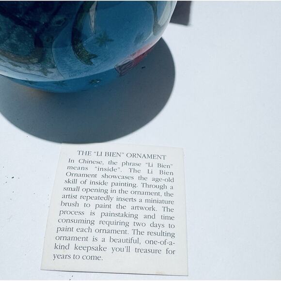 Li Bien "The Angels" Large Reverse Hand Painted 2001 Glass Christmas Ornament - Picture 7 of 9